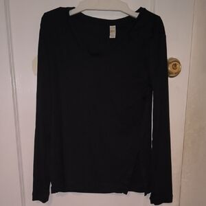 Lole | Classic Black Long Sleeve Top